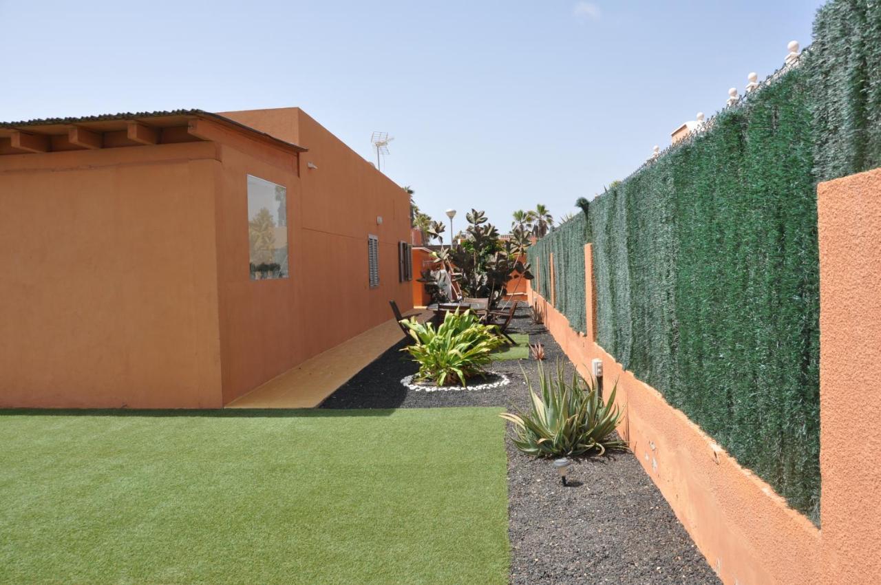 ECO Villa White Suite with climatized pool Caleta De Fuste Esterno foto