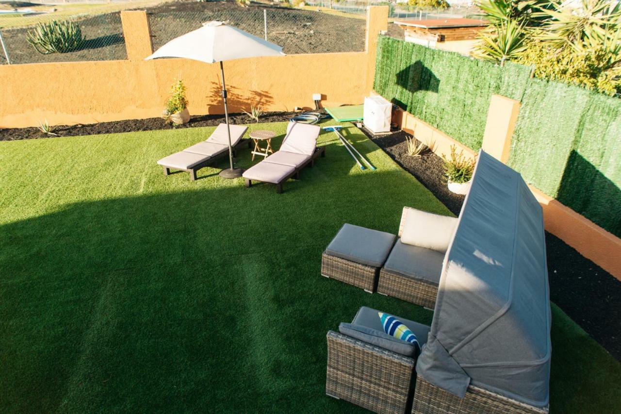 ECO Villa White Suite with climatized pool Caleta De Fuste Esterno foto