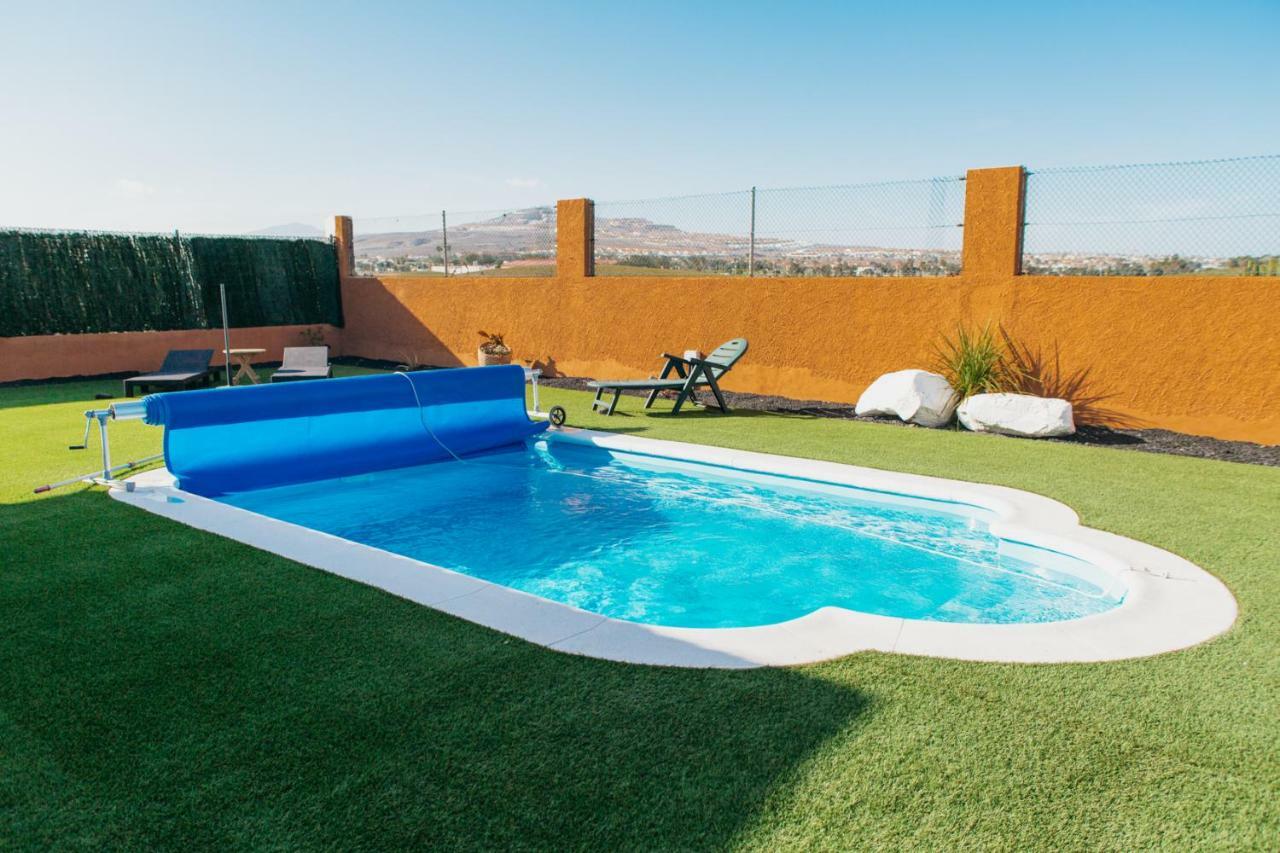 ECO Villa White Suite with climatized pool Caleta De Fuste Esterno foto